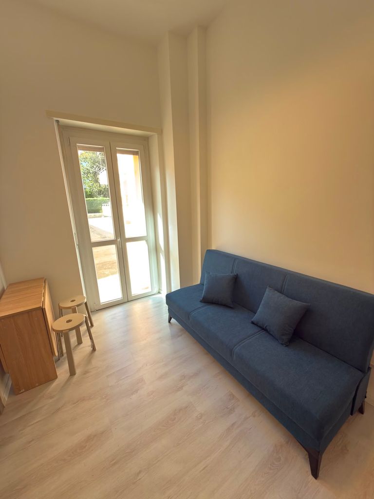Ambiente riservato con divano